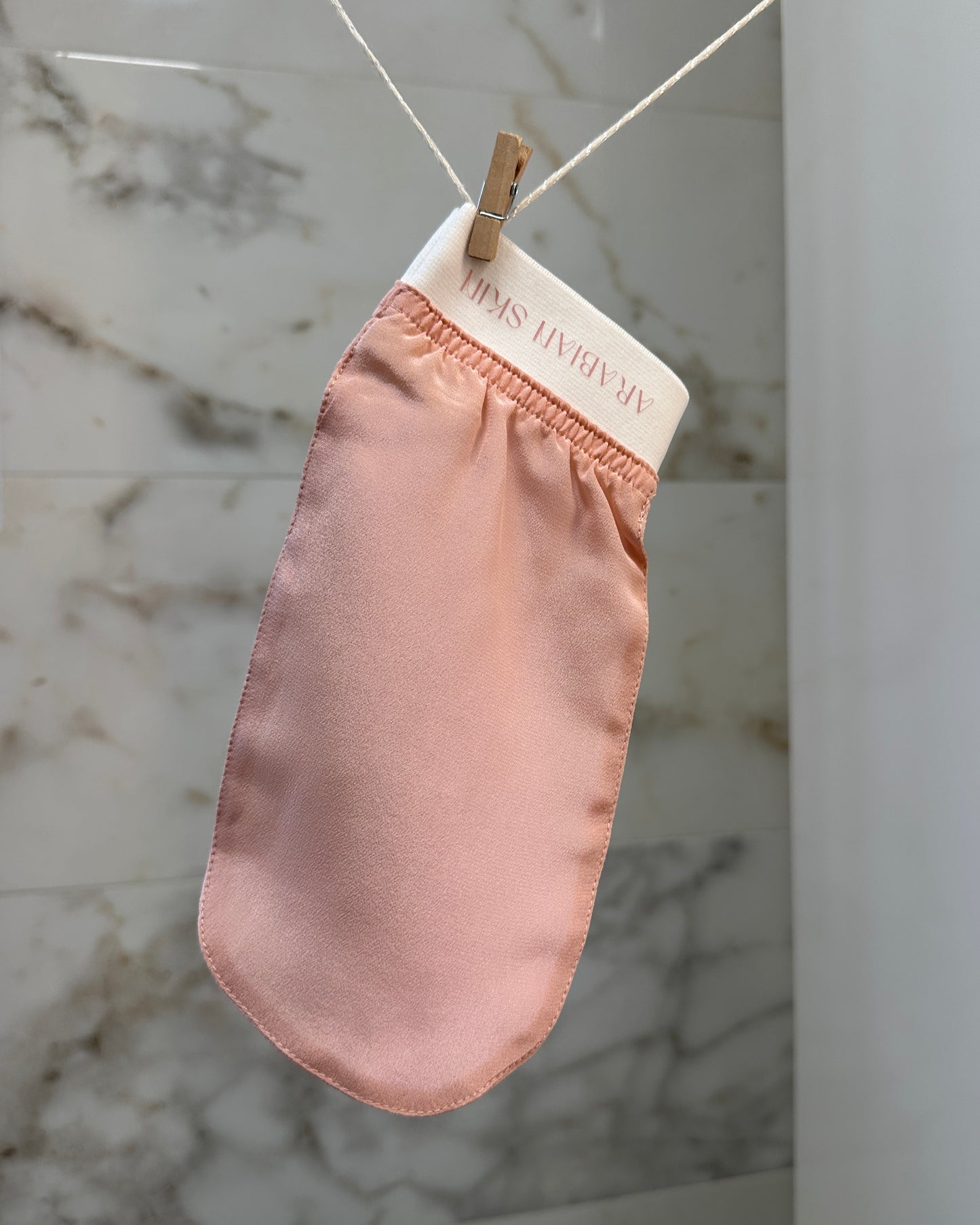 Ton gant exfoliant en soie - Corps
